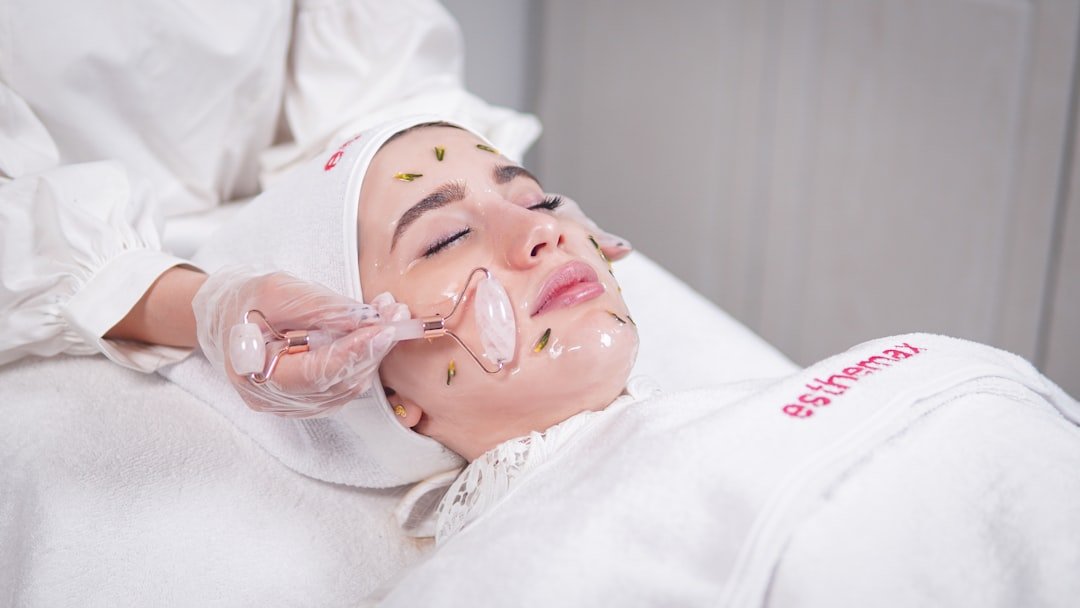 Endolift Lazer Teknolojisi ile Cilt Yenileme Süreçleri Hakkında Kapsamlı Rehber